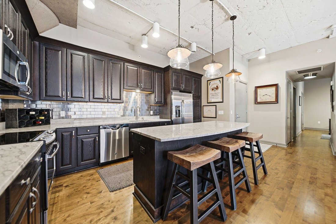 Condo in Columbus, Ohio, United States 5 - 17679421