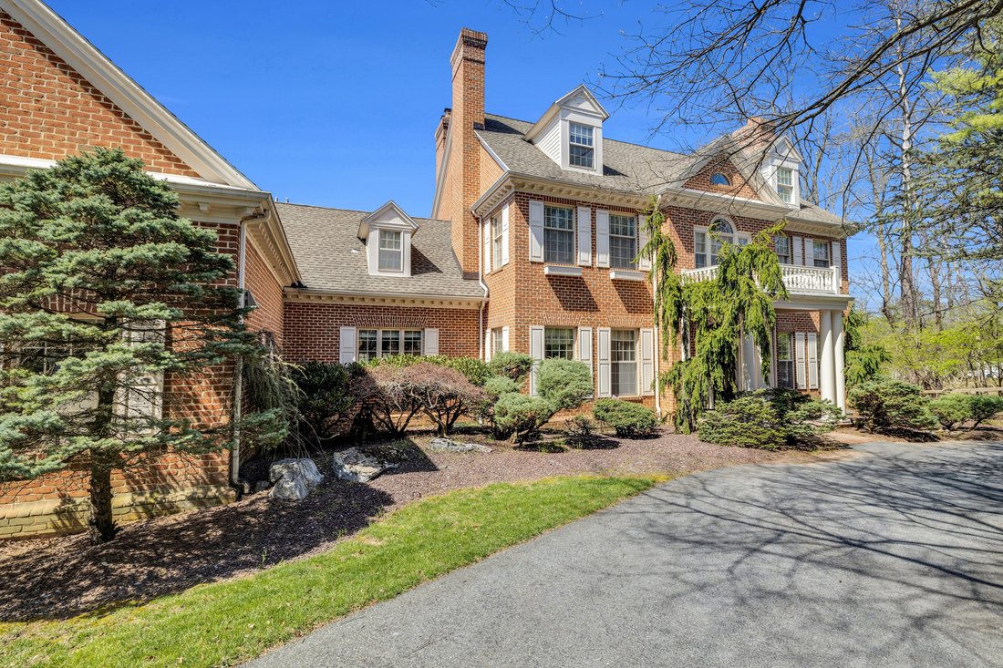 House in West Wyomissing, Pennsylvania, United States 3 - 17630367