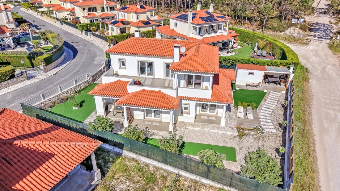 Villa in Amoreira, Leiria District, Portugal 1 - 17677825