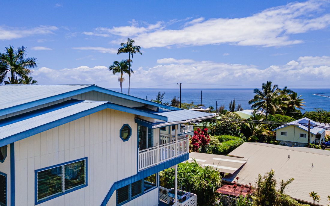 House in Hilo, Hawaii, United States 1 - 17679755