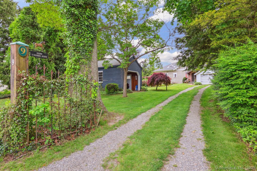 House in East Lyme, Connecticut, United States 2 - 17678373