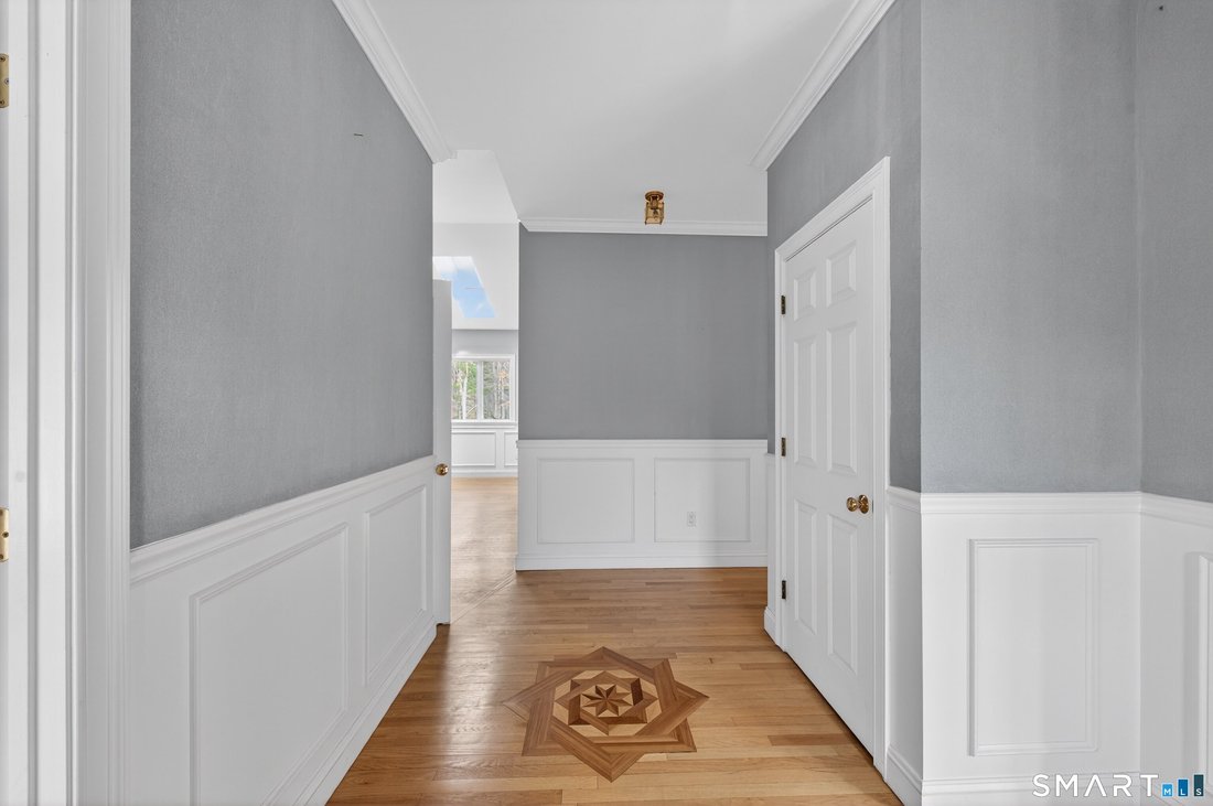 House in South Windsor, Connecticut, United States 4 - 17678097