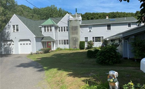 House in Wolcott, Connecticut, United States 1