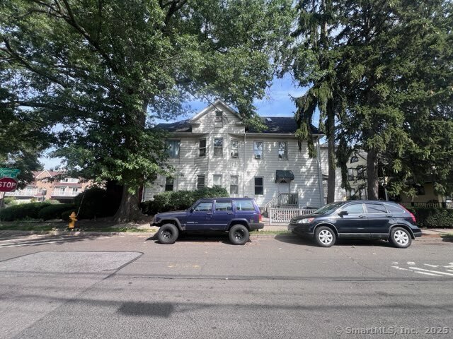 Stamford, Connecticut, United States 5 - 17678486