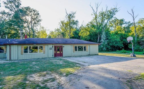 House in Orient, Ohio, United States 1