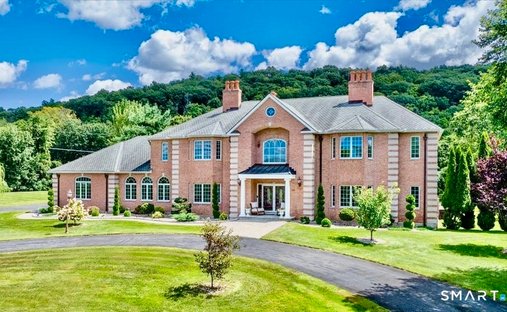 House in Simsbury, Connecticut, United States 1