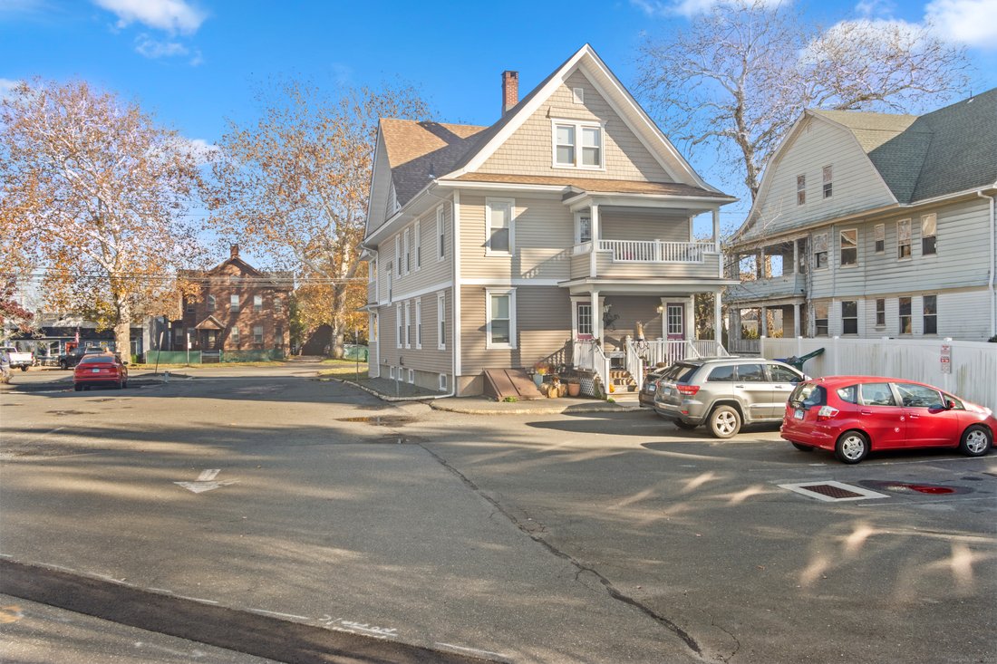 Apartment in Stratford, Connecticut, United States 3 - 17677777