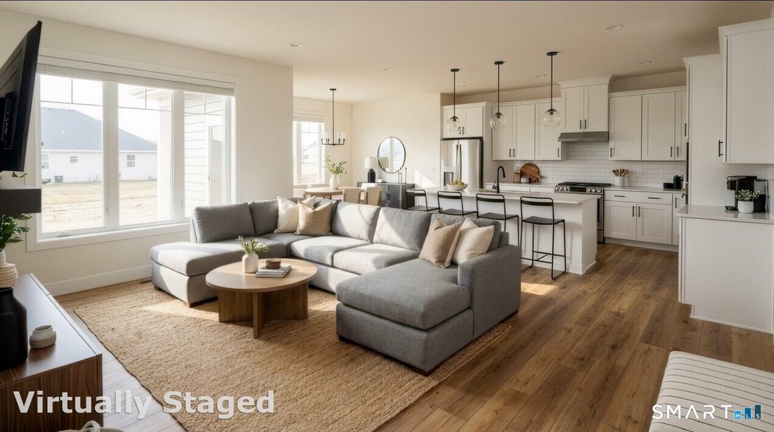 House in Southington, Connecticut, United States 5 - 17677809