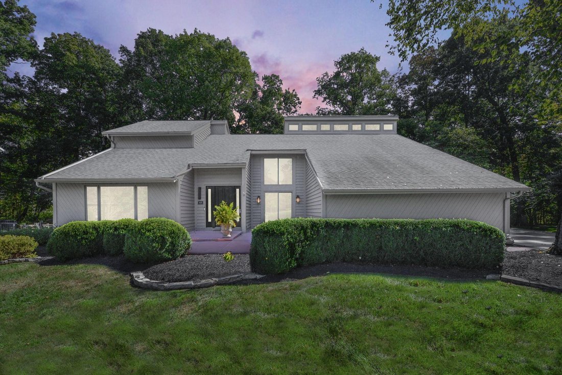 House in Columbus, Ohio, United States 2 - 17679577