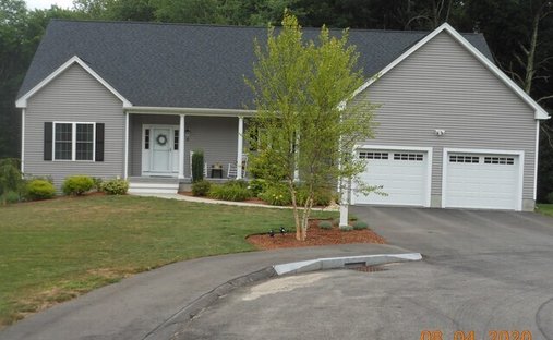 House in Putnam, Connecticut, United States 1