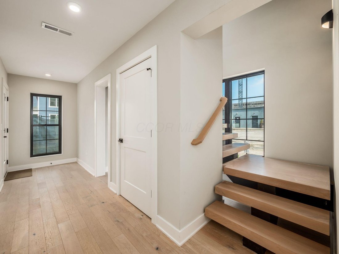 Condo in Columbus, Ohio, United States 5 - 17680112