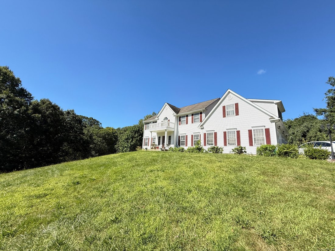 House in Wolcott, Connecticut, United States 2 - 17678035
