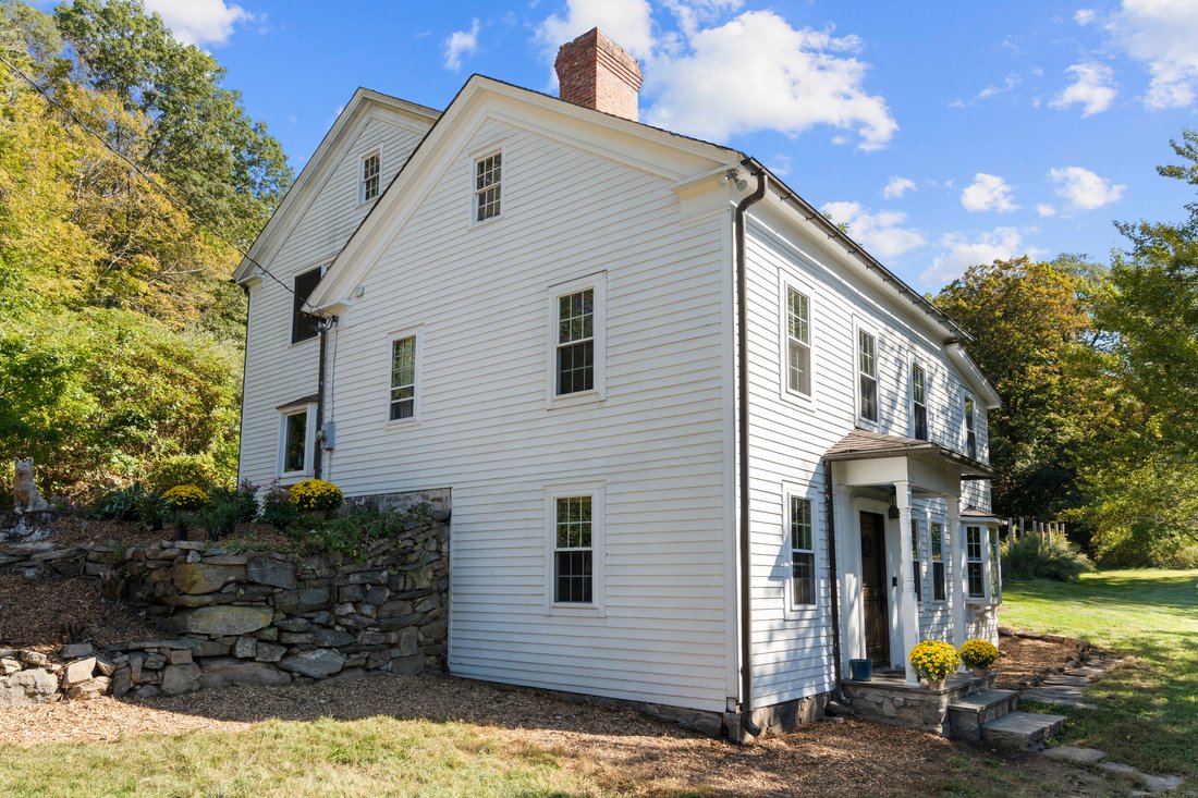 House in Bethel, Connecticut, United States 3 - 17677772