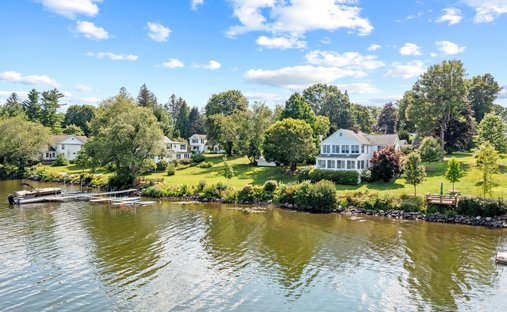 House in Morris, Connecticut, United States 1