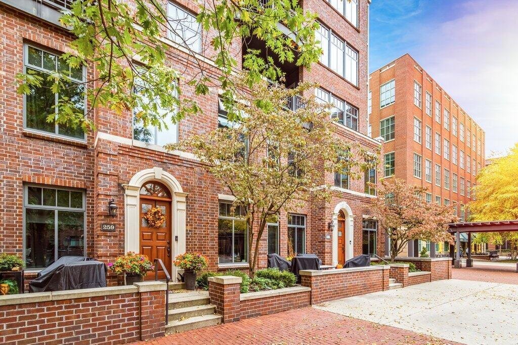 Condo in Columbus, Ohio, United States 2 - 17680327