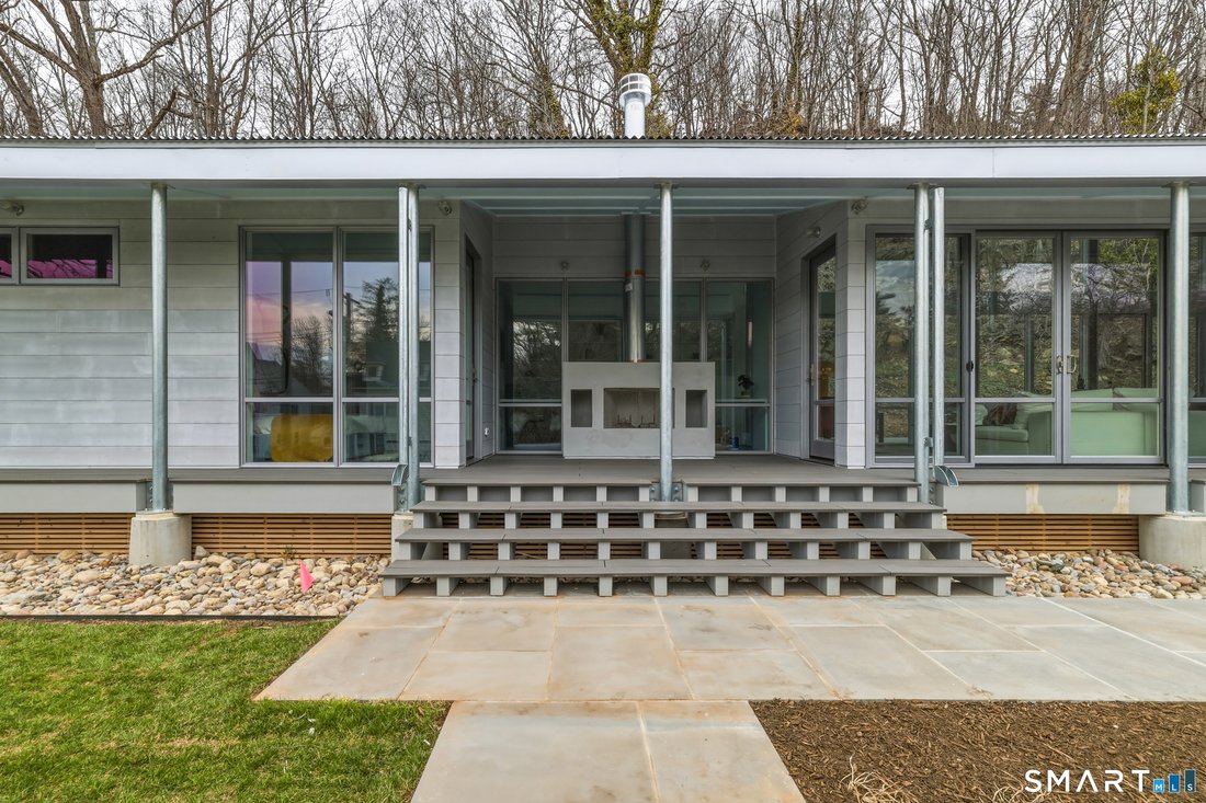 House in Hamden, Connecticut, United States 1 - 17678457