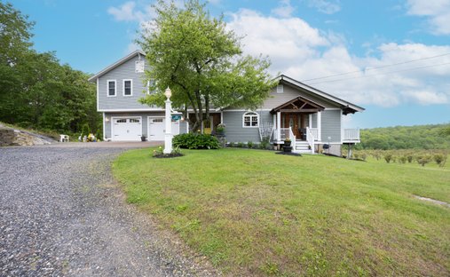 House in Plymouth, Connecticut, United States 1