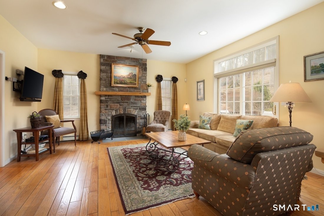 House in Cornwall, Connecticut, United States 4 - 17678158