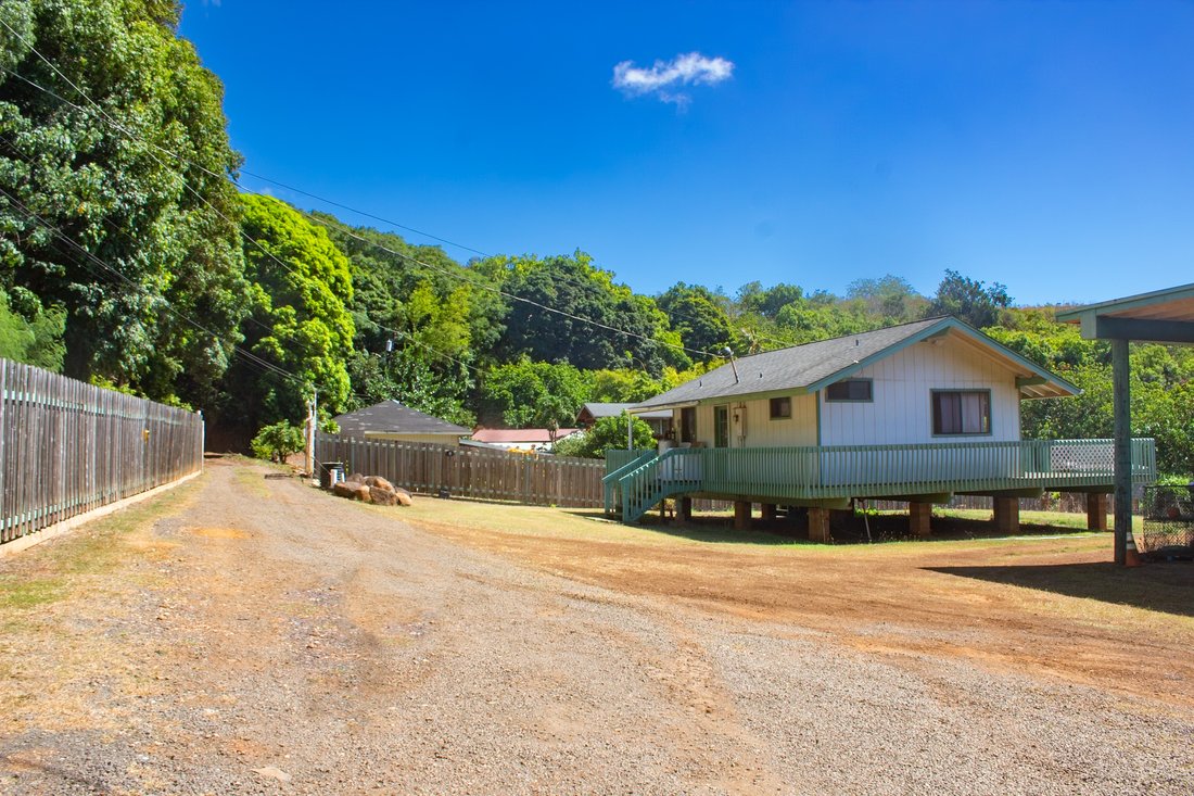 Lihue, Hawaii, United States 1 - 17679952