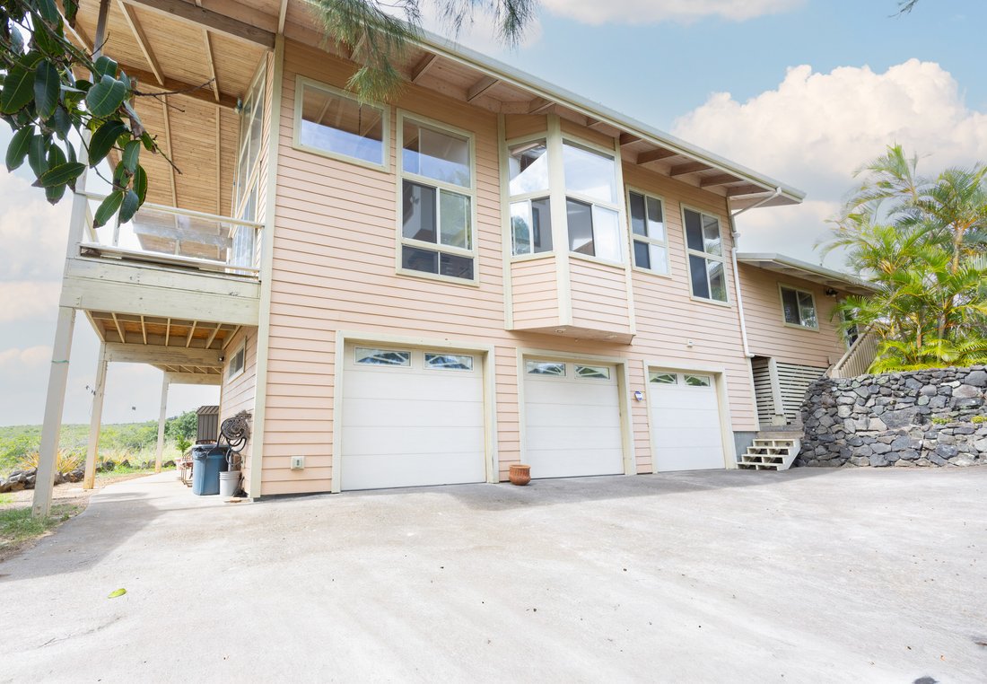 House in Naalehu, Hawaii, United States 3 - 17680380