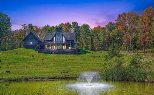 House in Logan, Ohio, United States 1