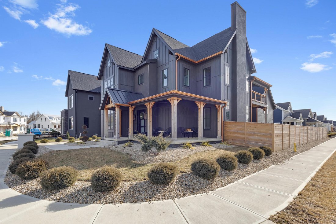 House in Lewis Center, Ohio, United States 4 - 17679366