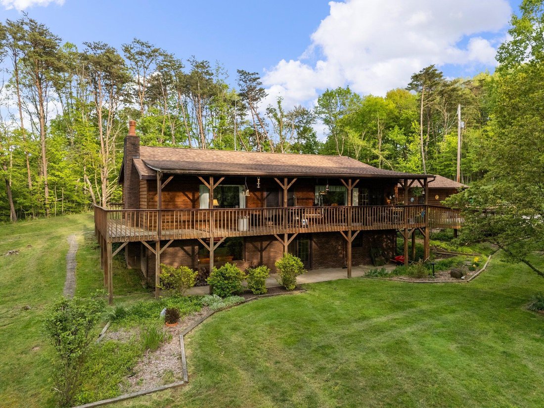 House in Logan, Ohio, United States 3 - 17678761