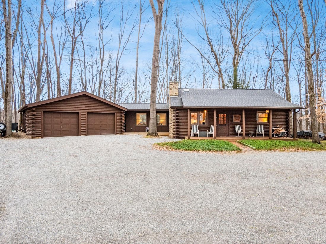 House in Sugar Grove, Ohio, United States 1 - 17678808