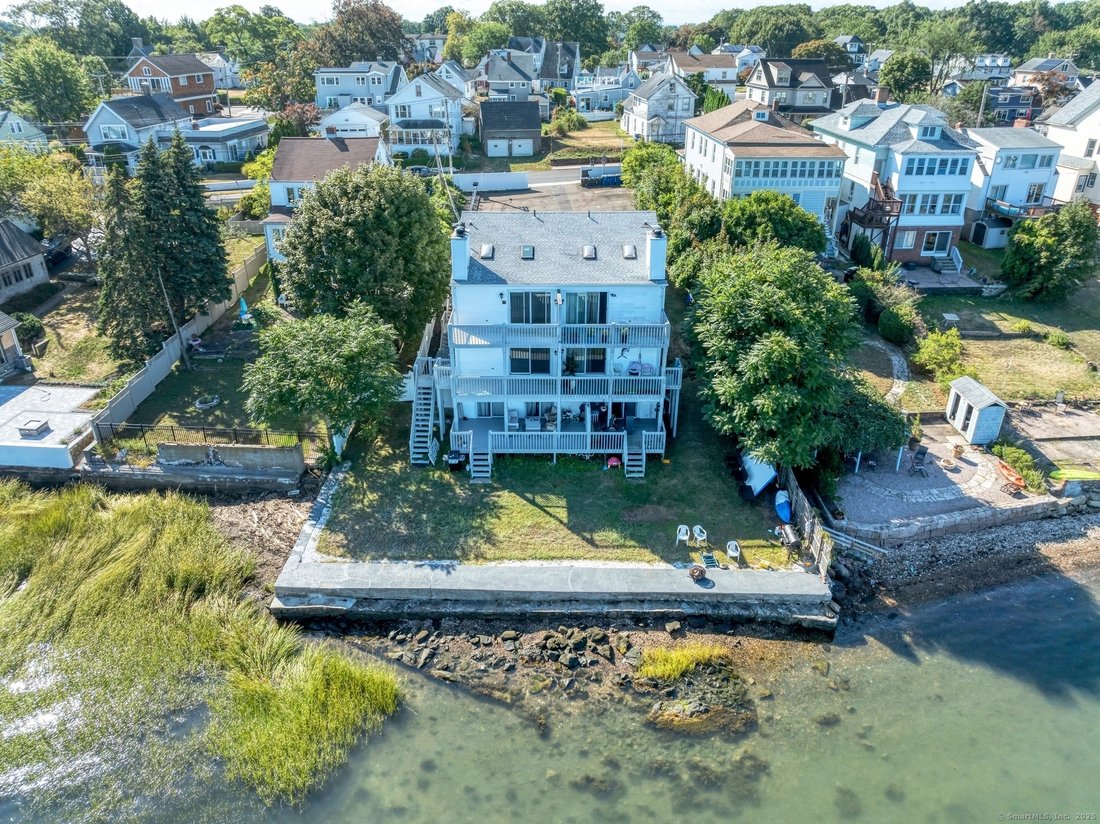 East Haven, Connecticut, United States 1 - 17677987