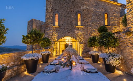 Castello a Pieve Santo Stefano, Toscana, Italia 1