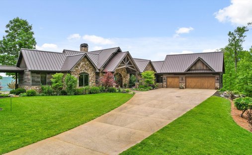 House in Sequatchie, Tennessee, United States 1