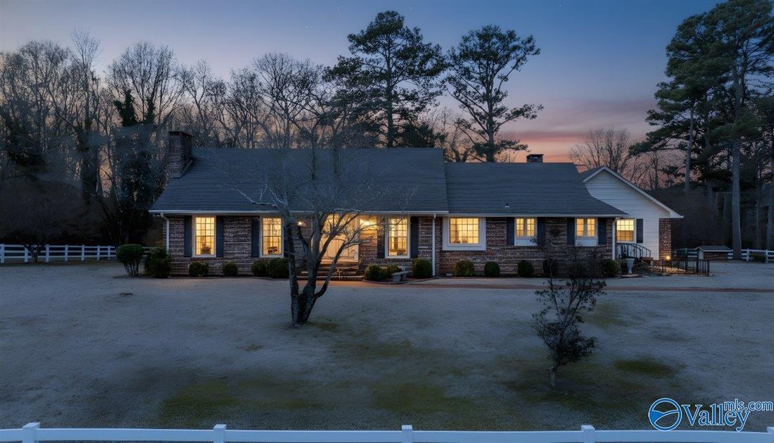 House in Hollywood, Alabama, United States 2 - 17680624