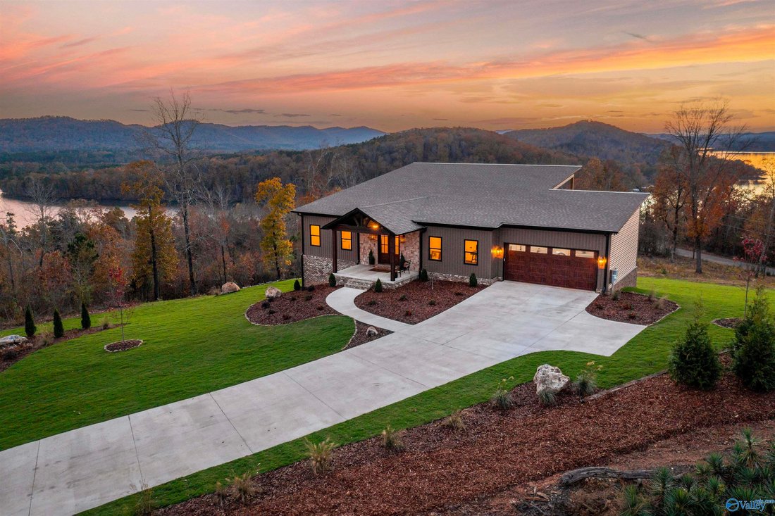 House in Southside, Alabama, United States 3 - 17680369