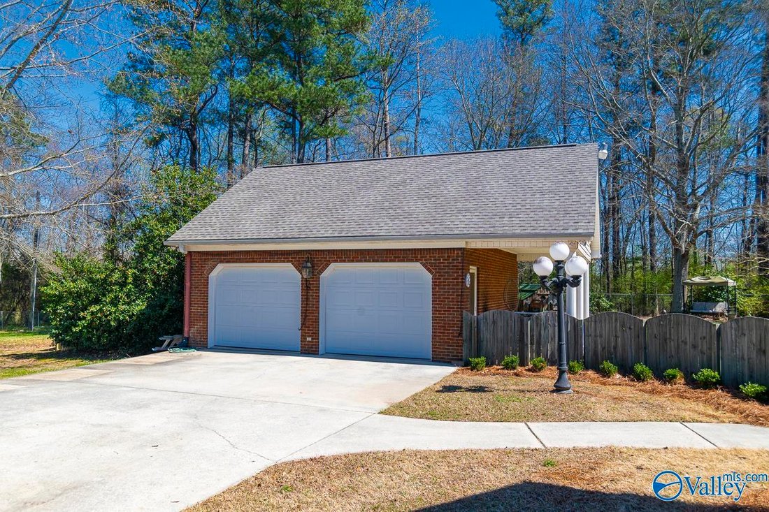House in Hartselle, Alabama, United States 3 - 17680454