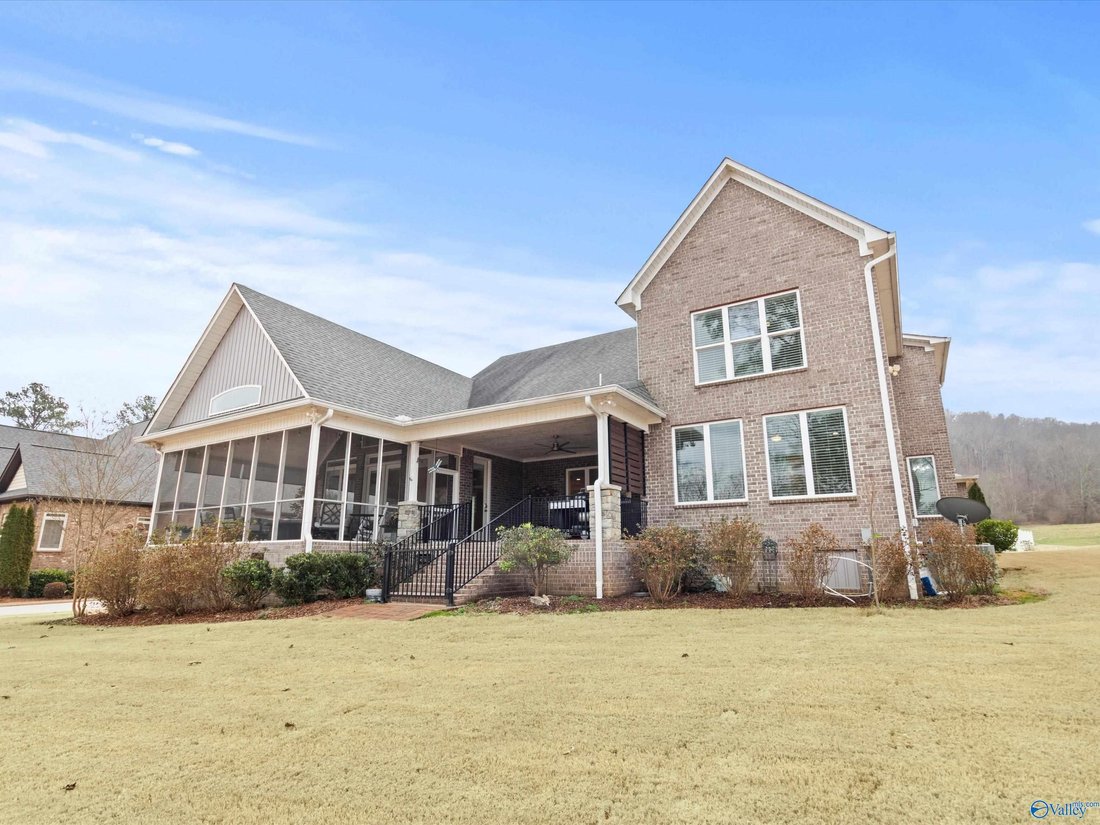 House in Guntersville, Alabama, United States 5 - 17681570