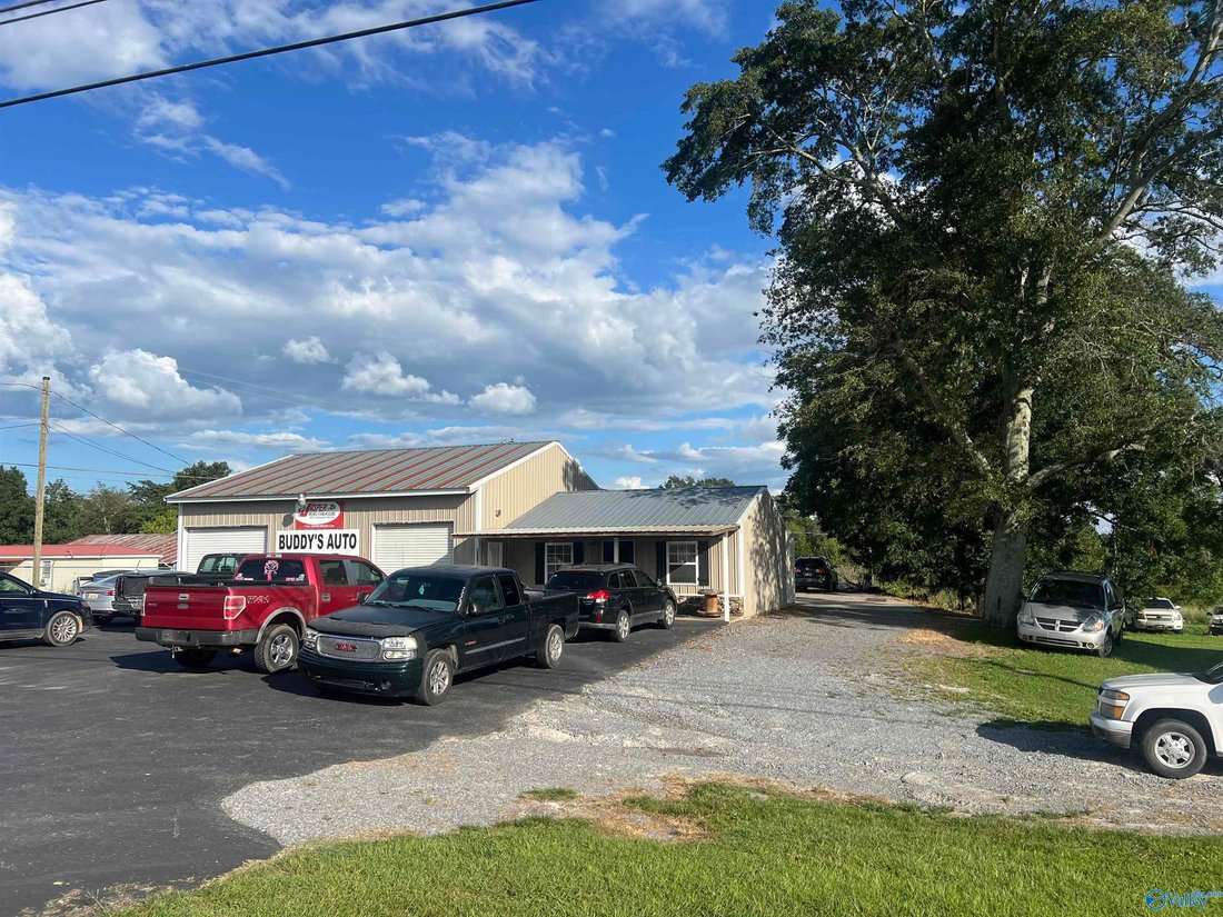 House in Albertville, Alabama, United States 1 - 17680389