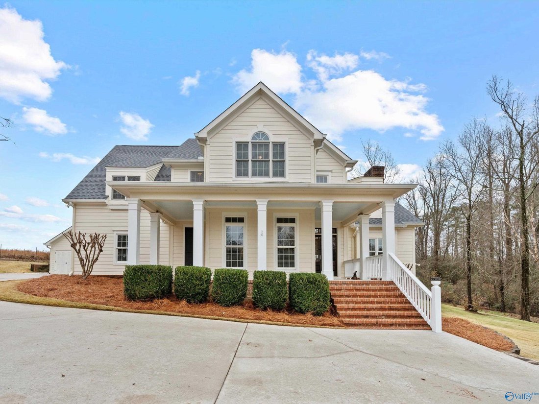 House in Guntersville, Alabama, United States 1 - 17681894