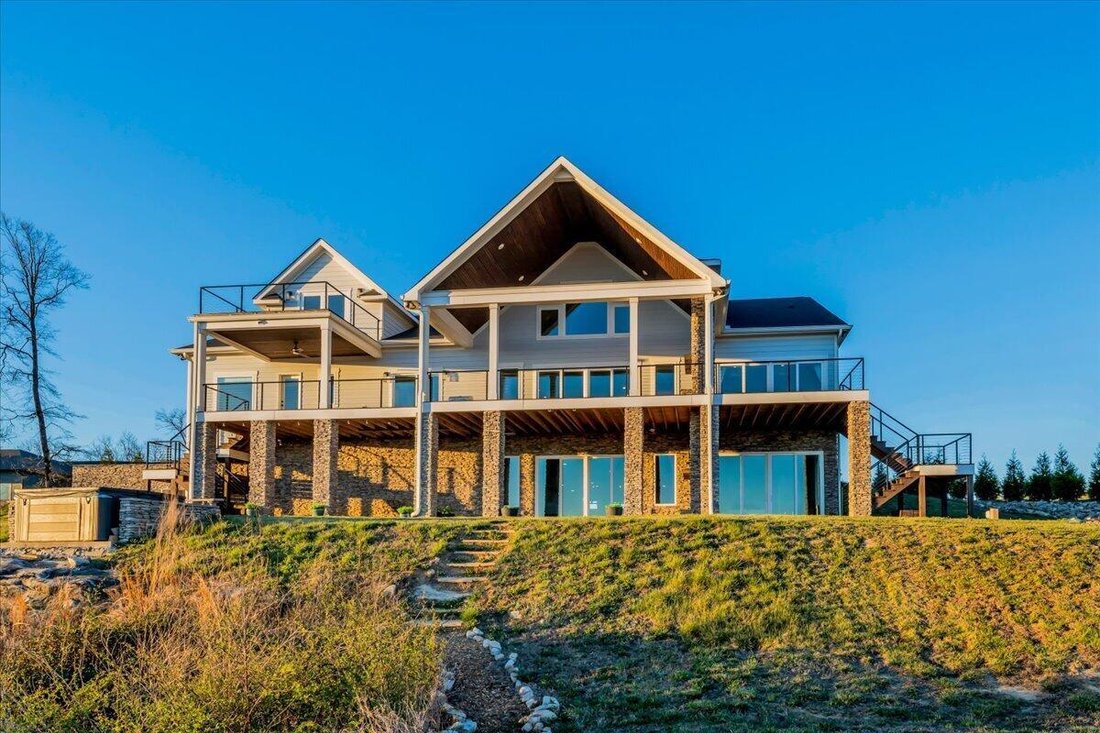 House in South Pittsburg, Tennessee, United States 5 - 17682014