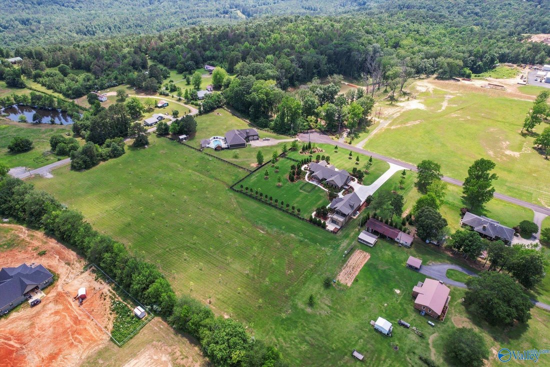 House in Albertville, Alabama, United States 5 - 17681501