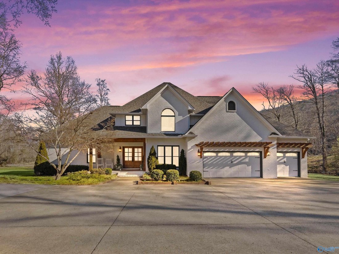 House in Guntersville, Alabama, United States 1 - 17682388
