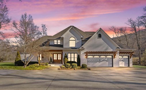 House in Guntersville, Alabama, United States 1