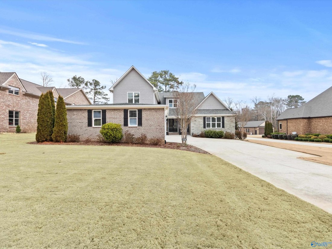 House in Guntersville, Alabama, United States 2 - 17681570