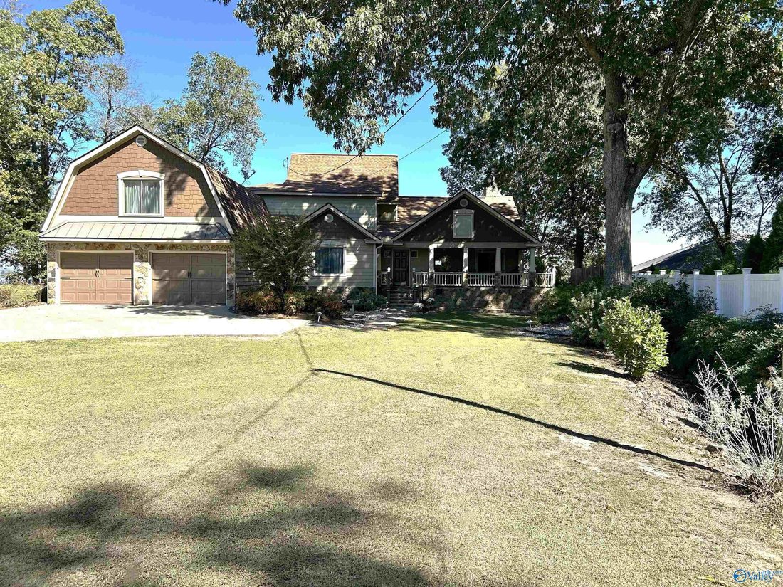 House in Centre, Alabama, United States 1 - 17680713