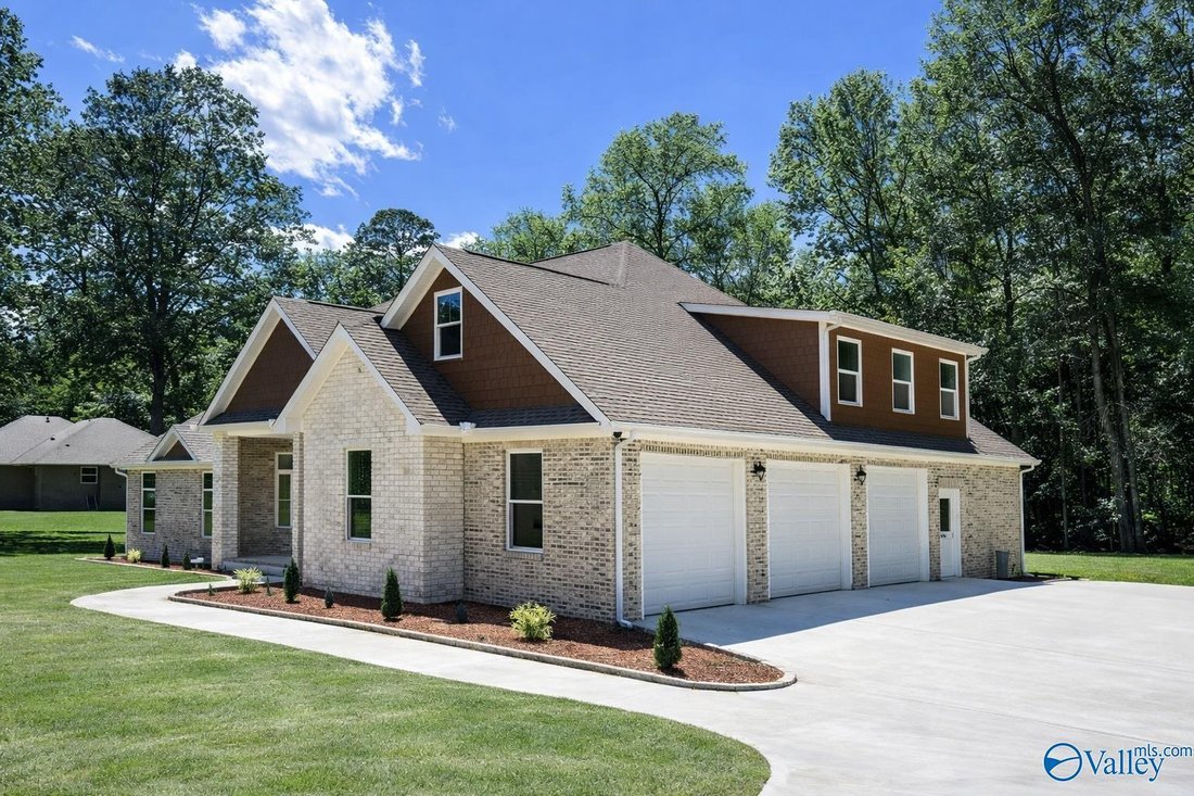 House in Scottsboro, Alabama, United States 3 - 17680565