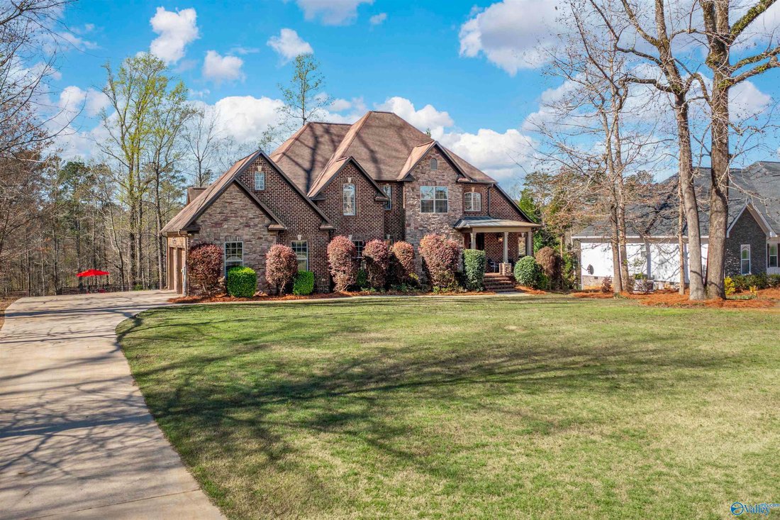 House in Gadsden, Alabama, United States 1 - 17680534