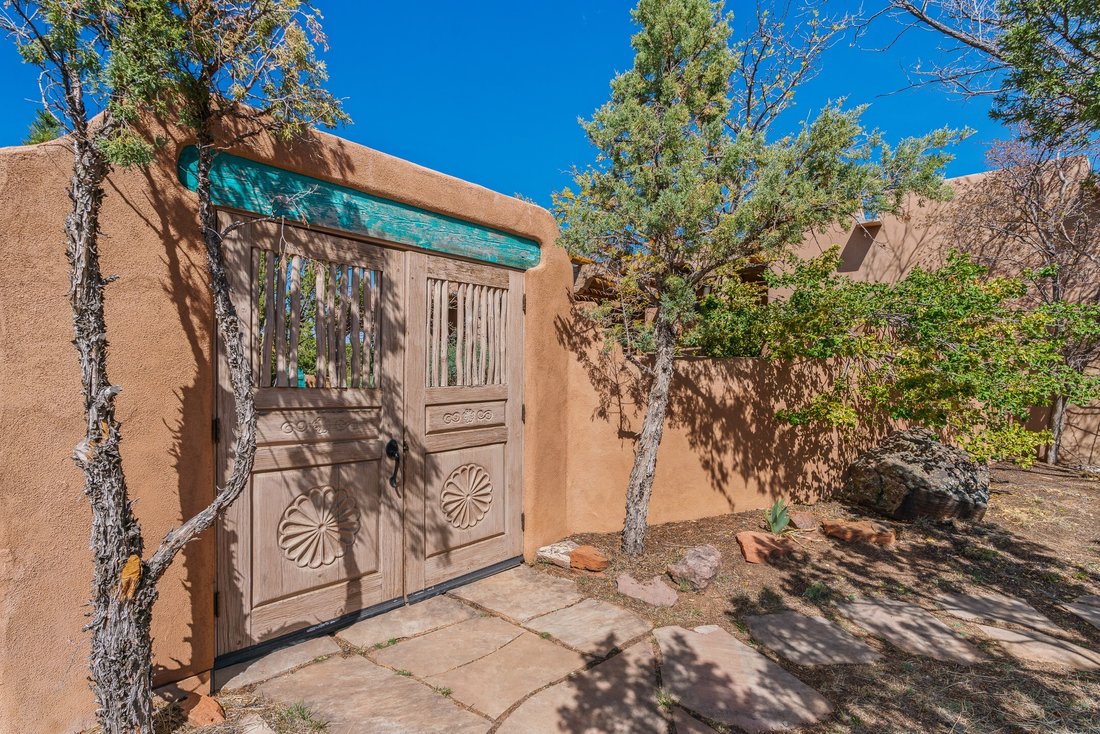 House in Santa Fe, New Mexico, United States 5 - 17682035