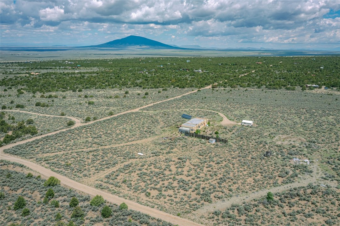House in Questa, New Mexico, United States 5 - 17682709
