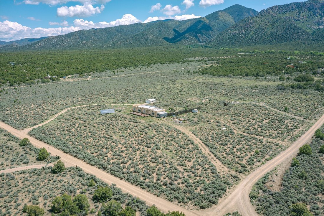 House in Questa, New Mexico, United States 3 - 17682709