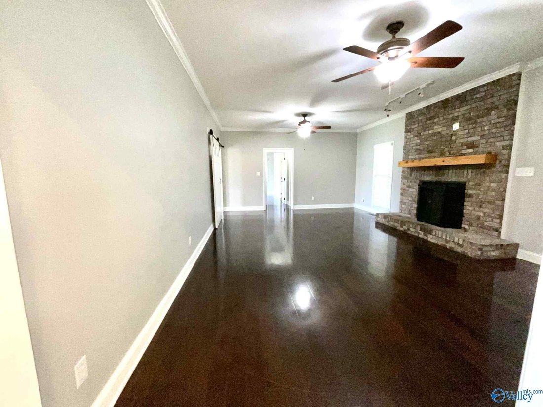 House in Redstone Arsenal, Alabama, United States 4 - 17680430