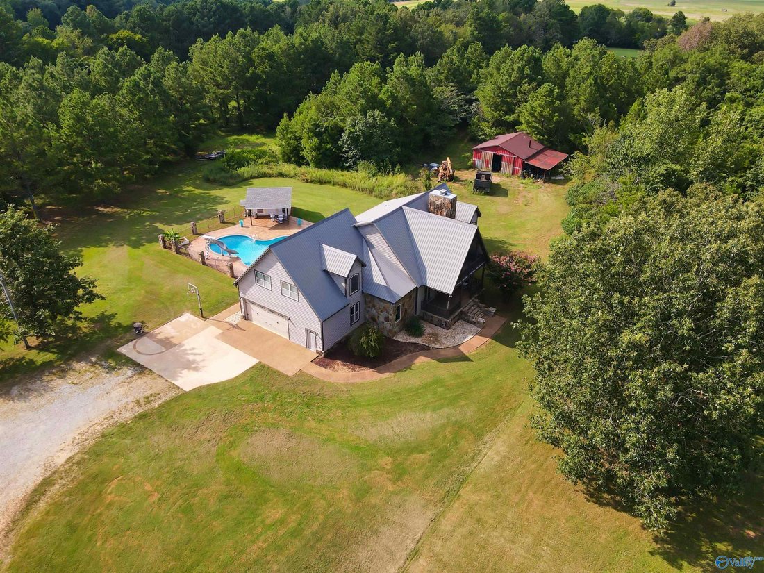 House in Laceys Spring, Alabama, United States 4 - 17680957